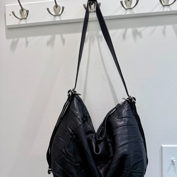 Rough & Tumble - EUC - Medium Duffel - Milano Black - Picture 2 of 6